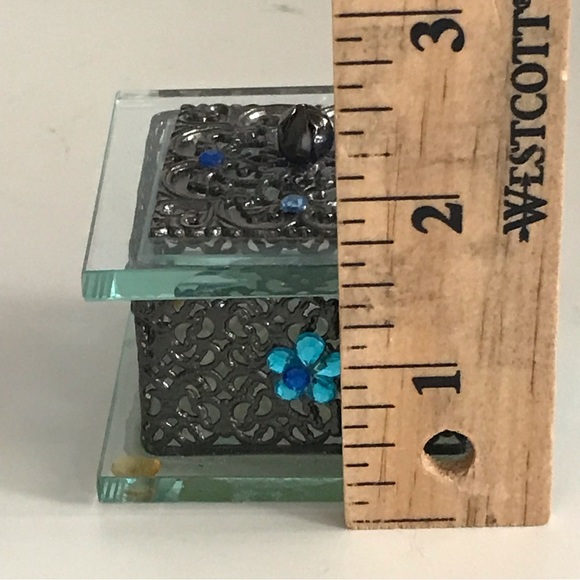 Ornate Filigree Metal Silver Tone/Rhinestones & Glass Small Trinket Jewelry Box - Picture 12 of 15